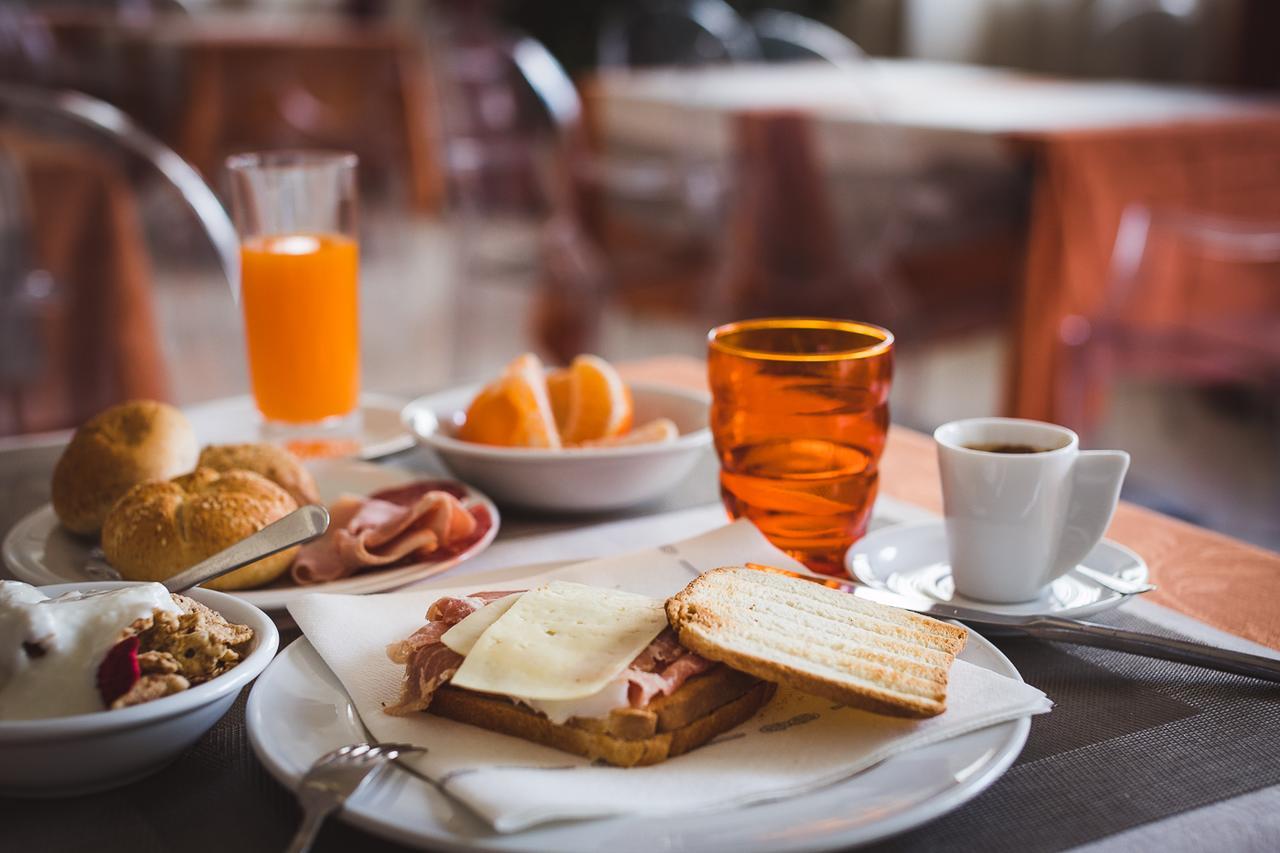 Inn Hotel باربيرينو دي موجيلو المظهر الخارجي الصورة